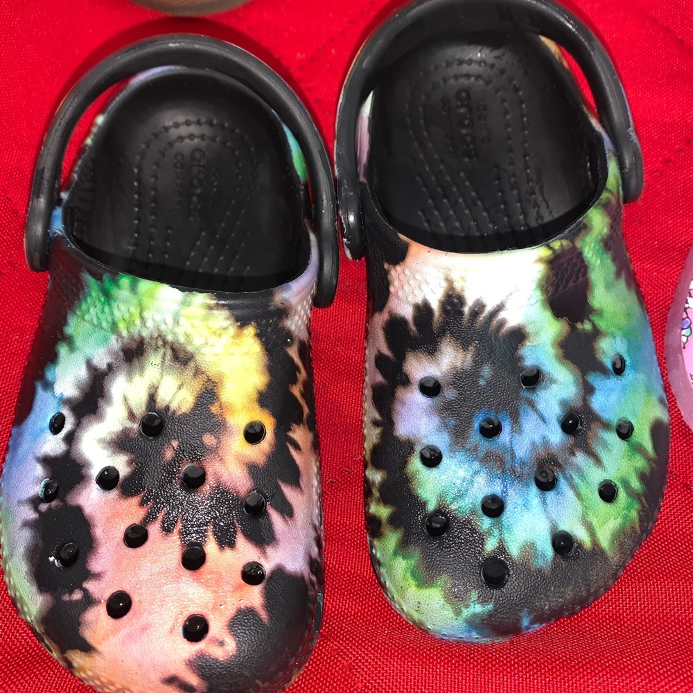 TODDLER GIRLS 8C CROCS worn ONCE